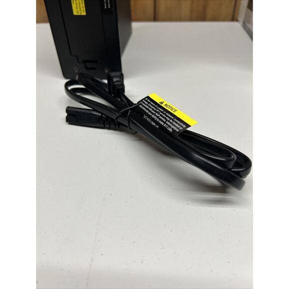 Xfinity Arris TG1682G Dual-Band WiFi Telephone Cable Modem - Picture 6 of 6